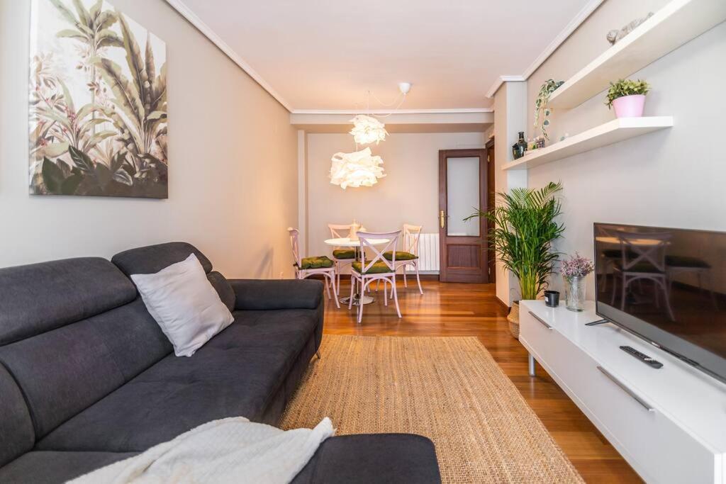 Piso De Diseno En El Casco Antiguo Apartman Castro Urdiales Kültér fotó