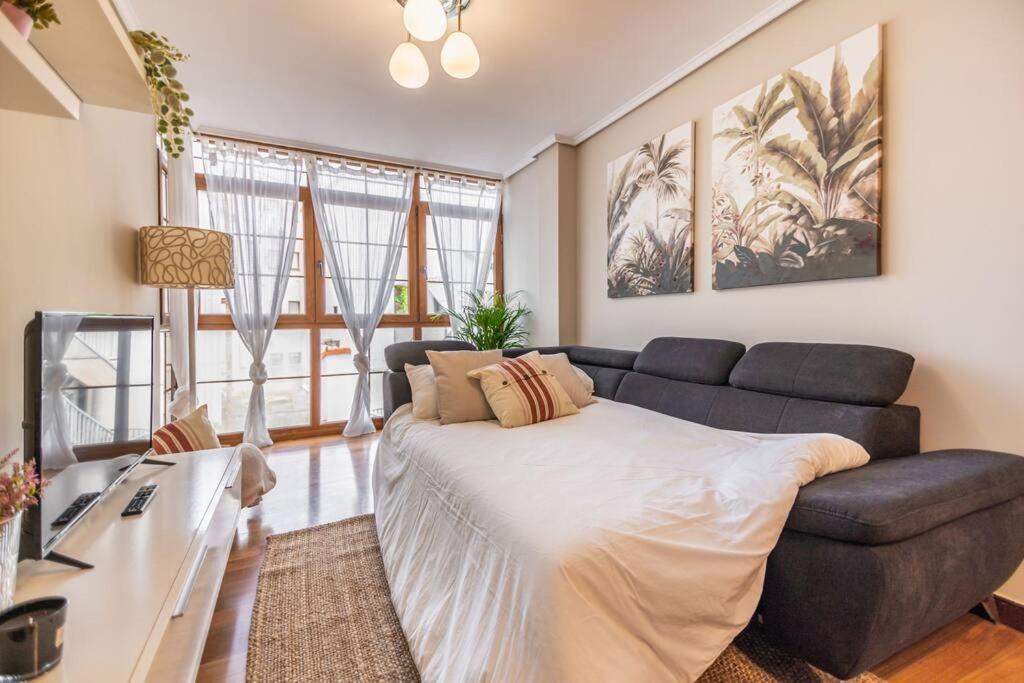Piso De Diseno En El Casco Antiguo Apartman Castro Urdiales Kültér fotó