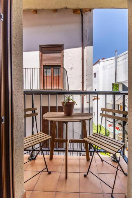 Piso De Diseno En El Casco Antiguo Apartman Castro Urdiales Kültér fotó