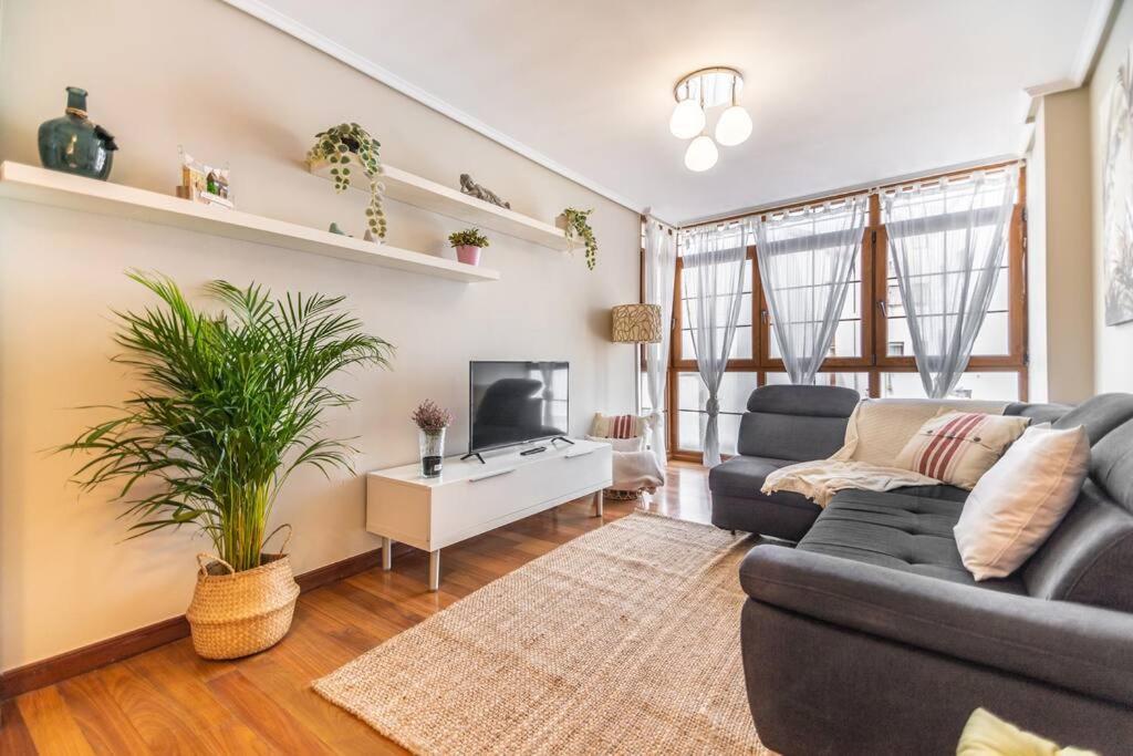 Piso De Diseno En El Casco Antiguo Apartman Castro Urdiales Kültér fotó